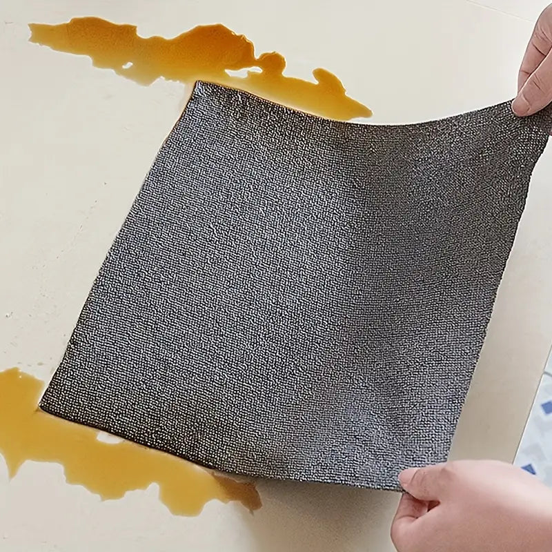 Reusable Microfiber Cleaning Cloth Roll (Mega Offer – 50 Sheets @ Just ₹499!)