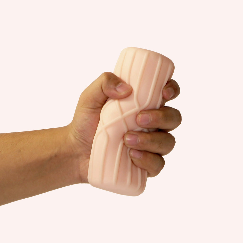 Grip close-ended stroker